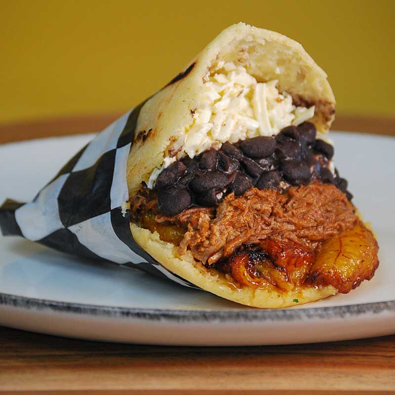 Doggi's Arepa bar - Aventura Mall